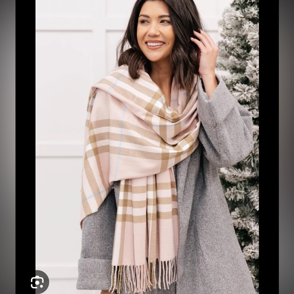 Love and Lore pink plaid blanket scarf with hit of burgandy 30” x 70” - Picture 9 of 10